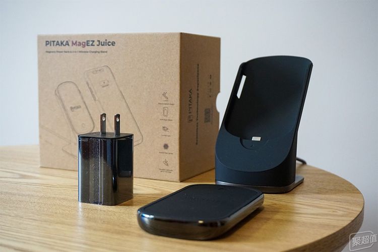充电宝体验：行走的无线充办公室充电利器pg电子游戏网站Pitaka磁吸无线(图5)